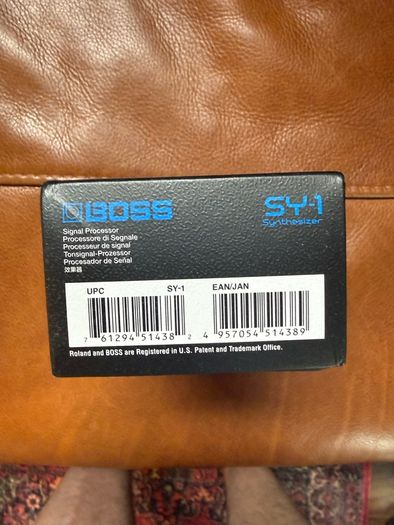 Boss SY-1
