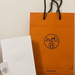 Hermes gift bag with card and sticker