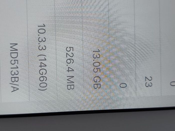 Apple Ipad 4, A1458, 16GB, with over 20 childrens movies for their entertainment, Excellent Battery