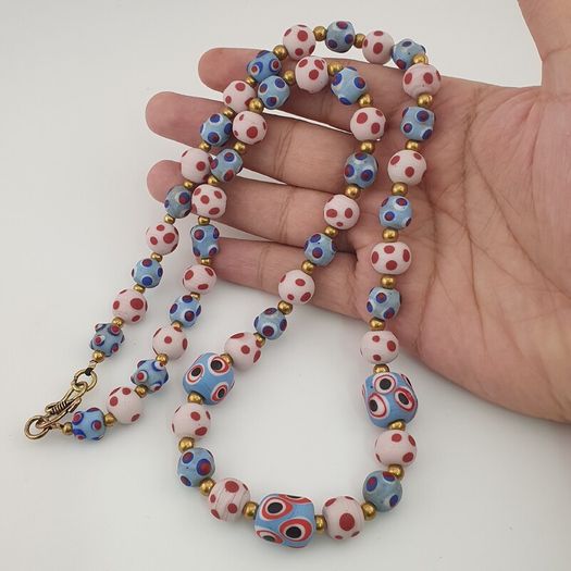 Antique Venetian Style Eyes Glass Beads Necklace