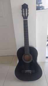 accustic guitar
