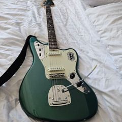 Fender Jaguar (Made in Japan)