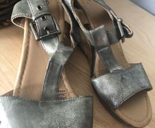 wedge sandles