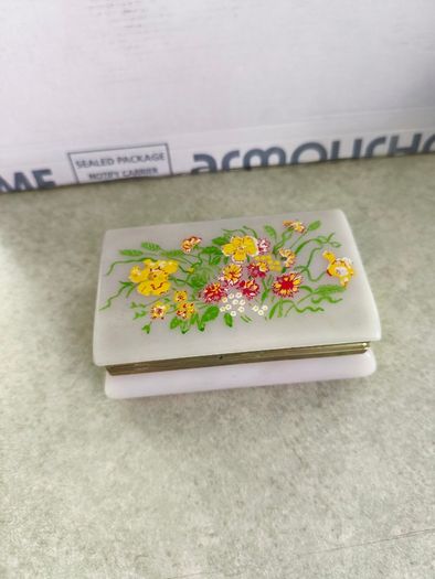 Vintage White Lucite Jewellery Trinket Box With Floral Lid 1970s