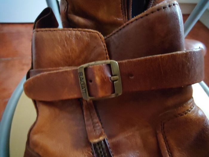 Ladies Leather Boots