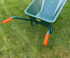 Heavy Duty Wheelbarrow