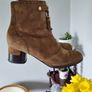 stunning leather boots Image 2
