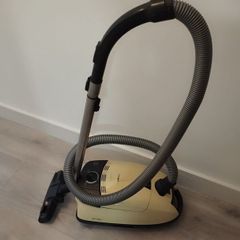 Miele Vacuum cleaner