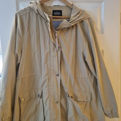 Womens coats - Selection 5 euro each