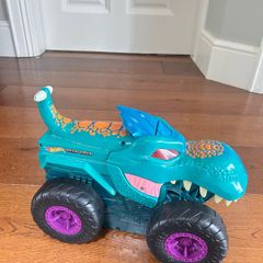 Hot Wheels Monster Truck Mega Wrex
