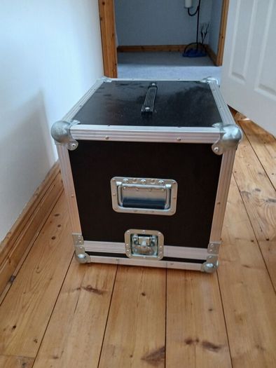 Fishmann Loudbox amp and fitted Thon Flight case