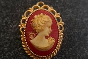 Vintage Cameo Brooch