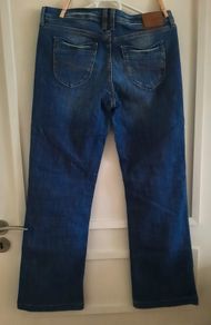 Tommy Hilfiger regular fit denim jeans unisex 32 waist and 29 leg in very good condition with no issues see last two photos for exact measurements FREE STANDARD POSTAGE INCLUDED