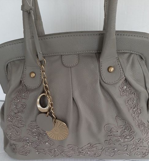 New  large Rocha John Rocha leather handbag &Leather gloves