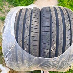 2 Tracmax TX3  Tyres 255/35/19