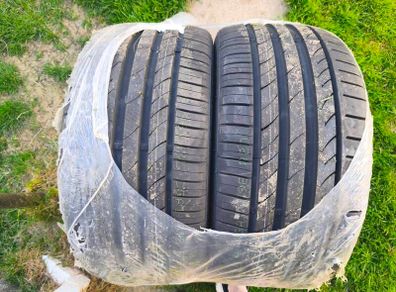 2 Tracmax TX3  Tyres 255/35/19