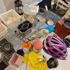 Random house stuffs, moka pot (2 sizes)