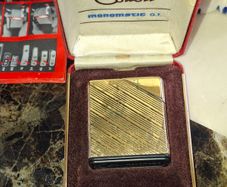 Colibri Monomatic G.T. lighter, a butane-powered model produced in the 1950s Postage Available or Collection