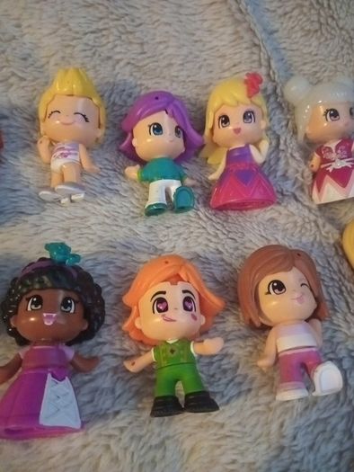Pinypon doll collection