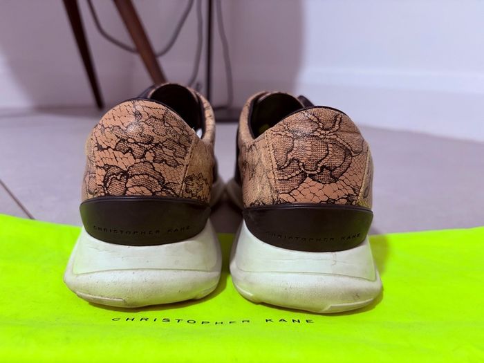 Christopher Kane Lace Pattern Sneakers in Beige Leather Brown