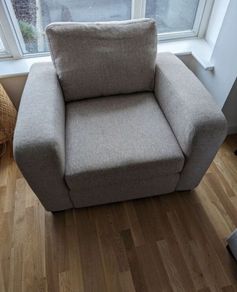 Layla DFS armchair