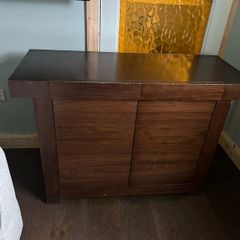 sideboard