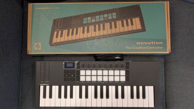 Novation Launchkey Mini 37 MK4, software included