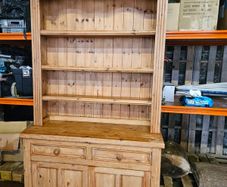 pine dresser