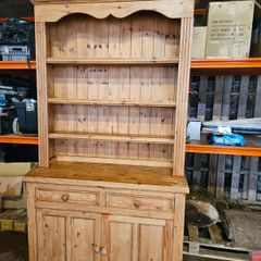 pine dresser
