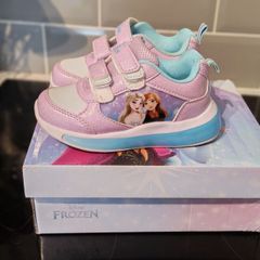 Elsa sneakers
