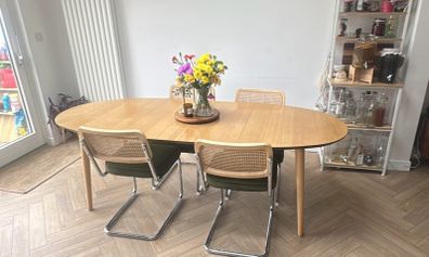 Kave Extendable Dining table