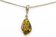 Vintage 925 Sterling Silver &amp; Natural Green Amber Necklace