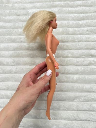 Vintage Body 1966 Mattel Barbie Blonde Hair Pink Earrings Ring Used Damaged Neck Dirty Please see pictures