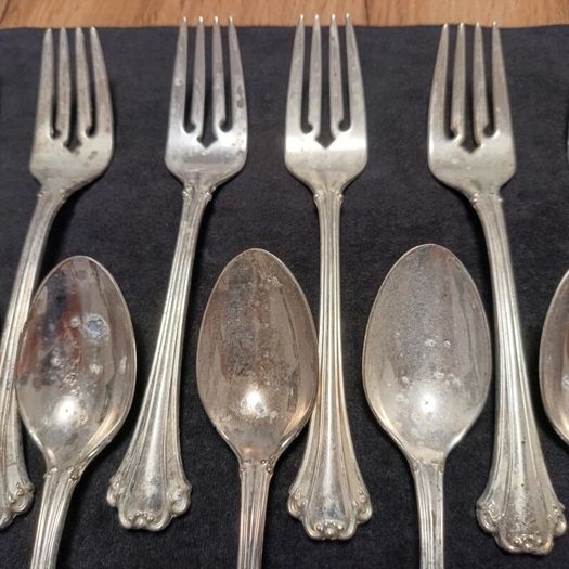 F.B. Rogers American Chippendale silver-plated cutlery set