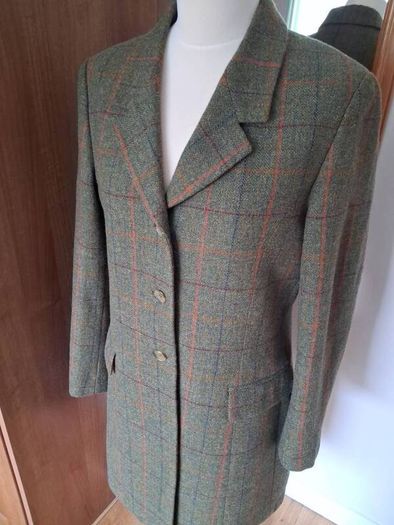 Alan Paine of London New Unworn Ladies Green Wool Coat