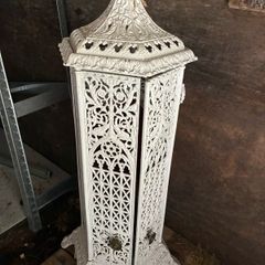 Cast Iron ornate Orangery oilheater