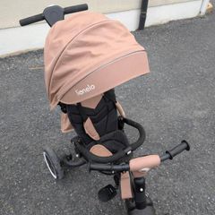 Trike in toffee brown colour