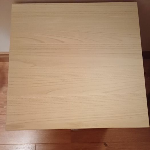 Gorgeous Lamp or End table
