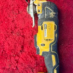DeWalt 18V XR Brushless Multi-Tool - Bare Unit
