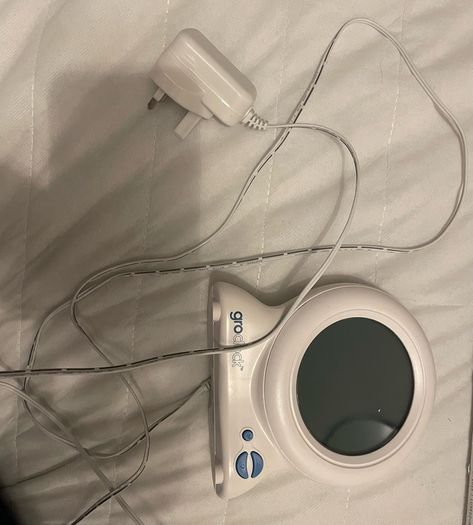 Tommee Tippee Groclock Sleep Trainer Clock with Main Powers Adaptor