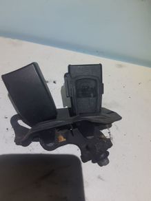 Audi B8 8k Rear Seat Belt Buckle Latch 8k0857739b