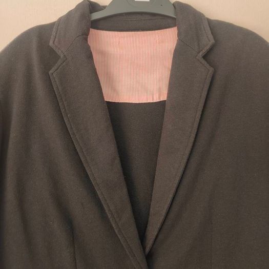 Black cotton blazer with pink details, size 8