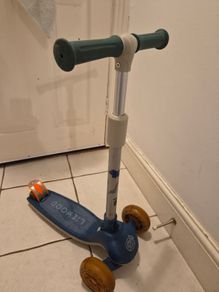 Scoot