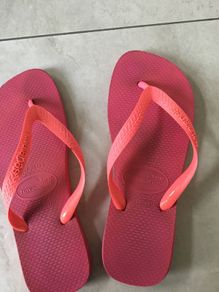 Pink Havianas Flip flops. Size 7/8. 41/42