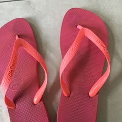 Pink Havianas Flip flops. Size 7/8. 41/42