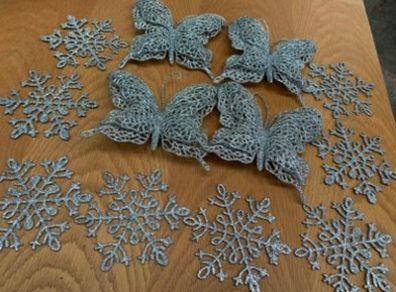12 Silver Decorations