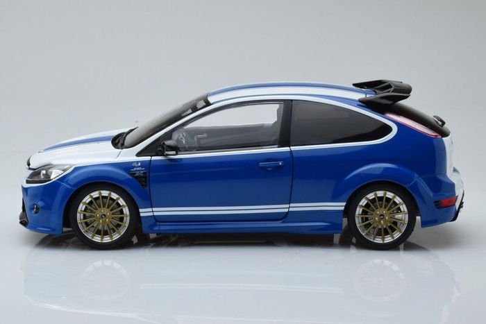 Ford Focus RS mk2 Le Mans Edition 2010 New in Box 1/18