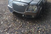 Chrysler 300c breaking for parts