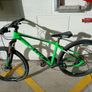 kids giant bike Image 2