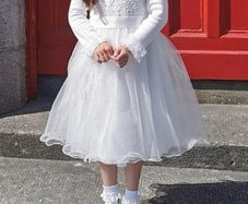 Communion dress suit age 8-9 Portuguese designer.